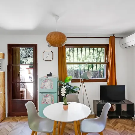 Jolie Maisonnette Paisible Apartment Le Pradet